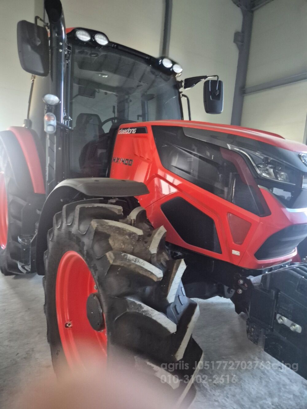 Daedong Tractor HX1400 (142hp)