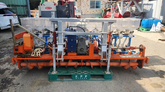 주지금강 밀보리파종기 밀보리파종기