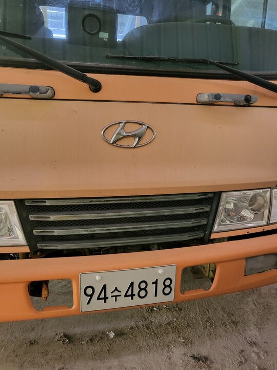 Hyundai 5톤 화물차 (농기계운반) 100  앞좌측면