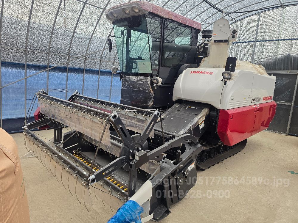 얀마 콤바인 YH700M