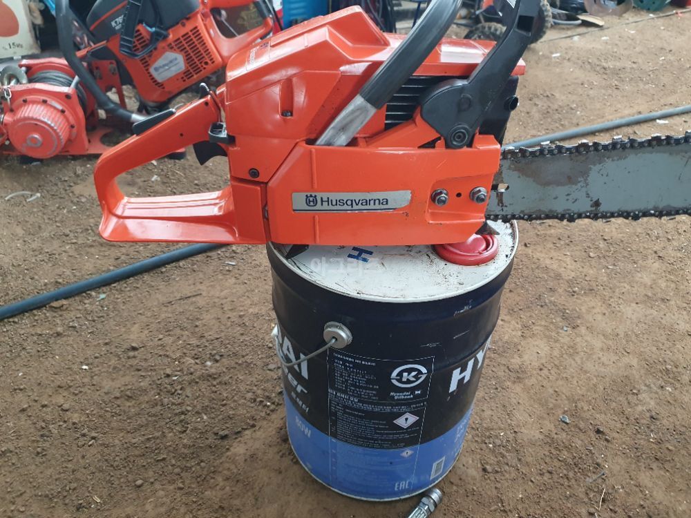  허스크바나엔진톱 허스크바나61엔진톱 벌목용 