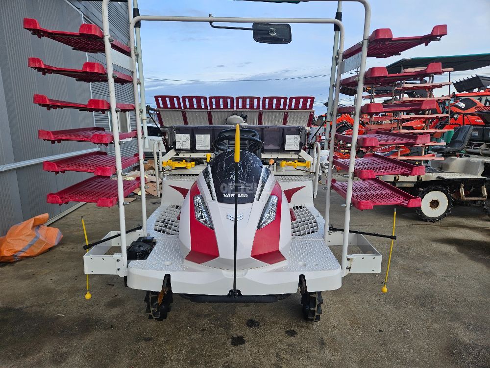 Yanmar Rice transplanter YR6DZ-F (6Rows)