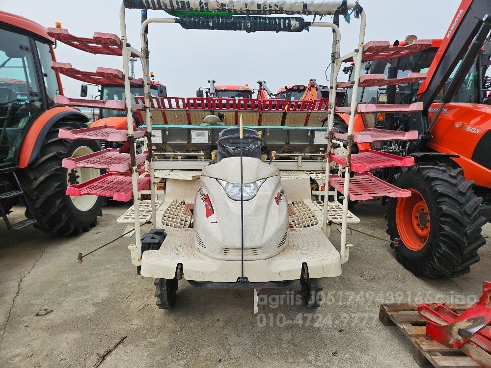 Yanmar Rice transplanter VP80DXZ-F (8Rows)