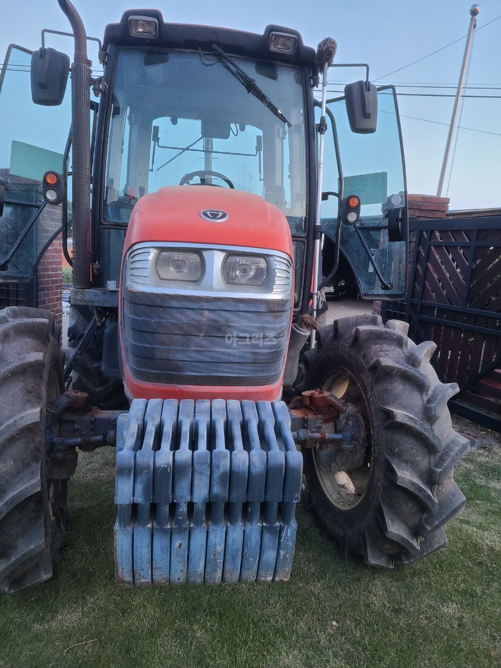 대동 트랙터 D852 (85마력)