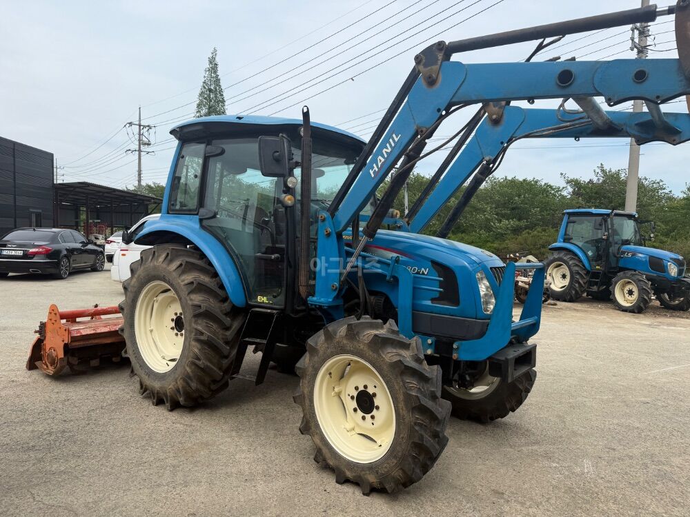 LS Tractor PS80 (80hp)