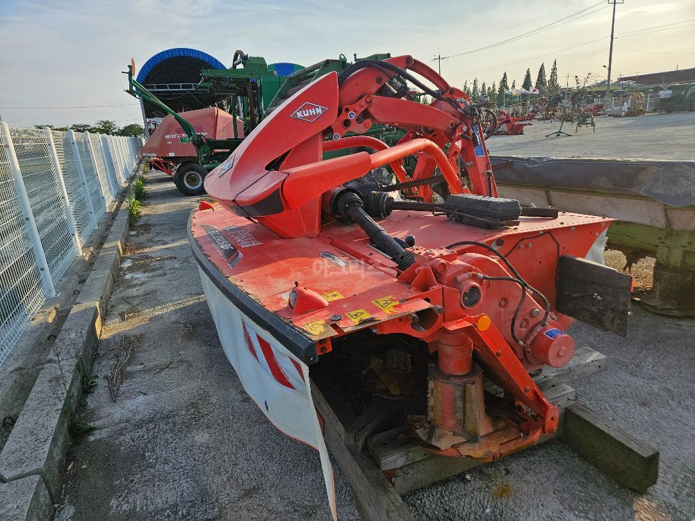 kuhn 모아컨디셔너 FC3525df