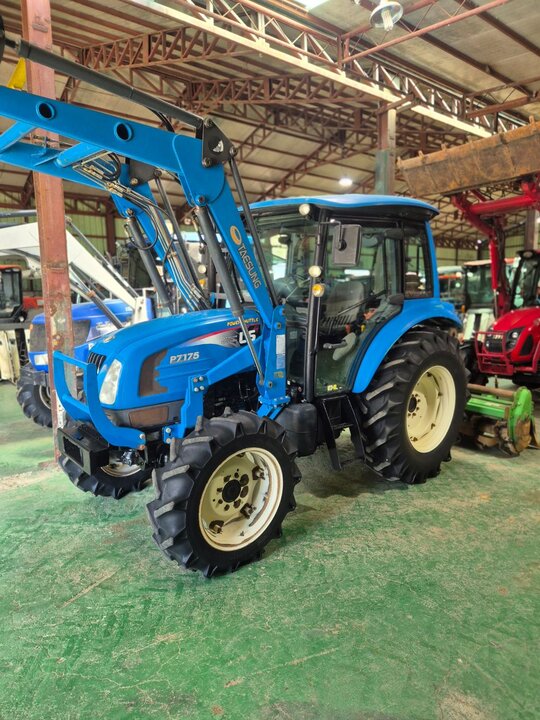 LS Tractor P7175 (80hp)