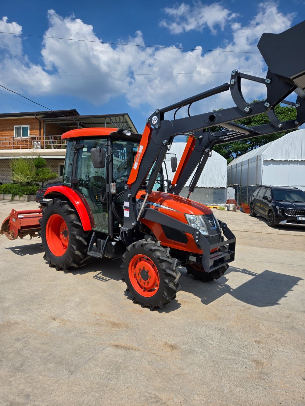 Daedong Tractor RX570 (57hp)