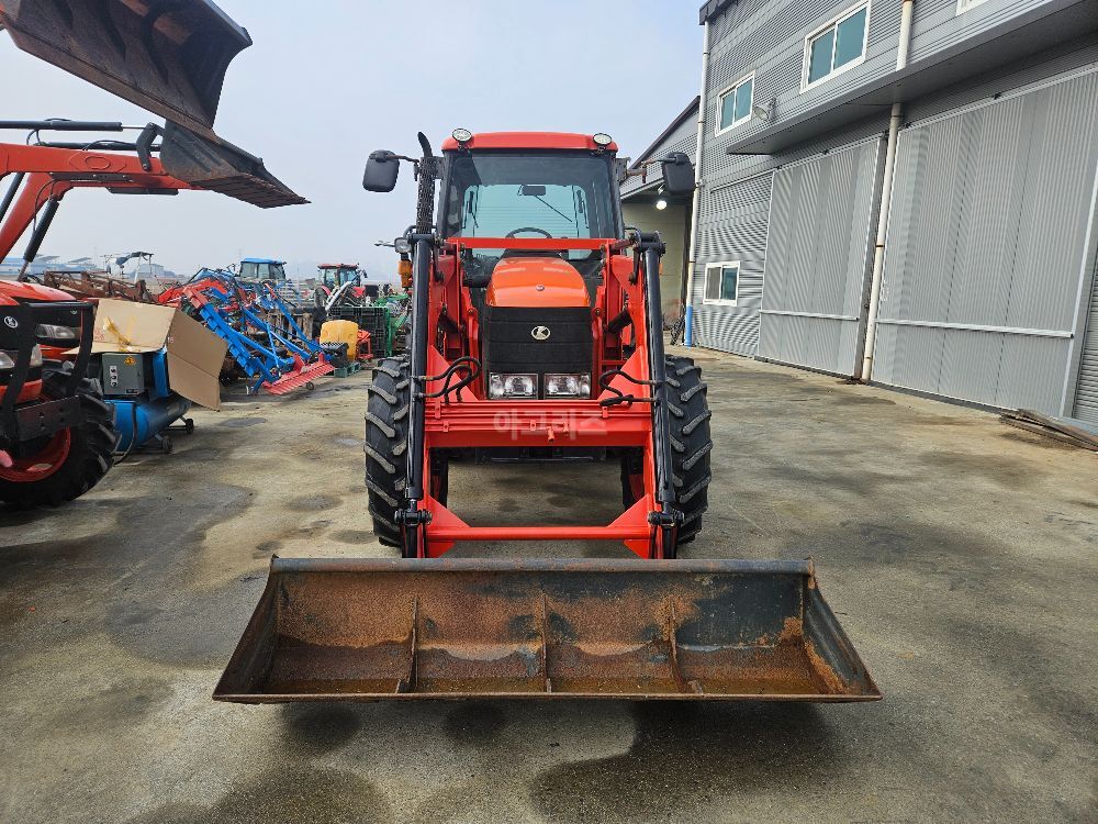 구보다 트랙터 M105X (105마력)