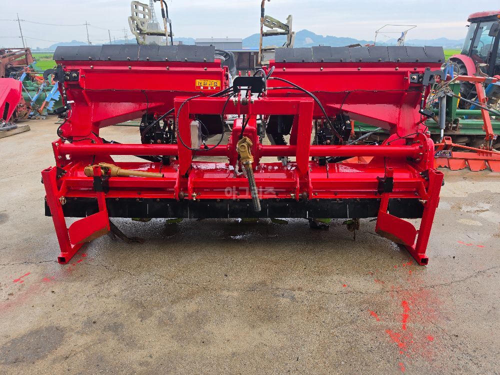 웅진기계 로타리 WJ575NF (경폭550cm)