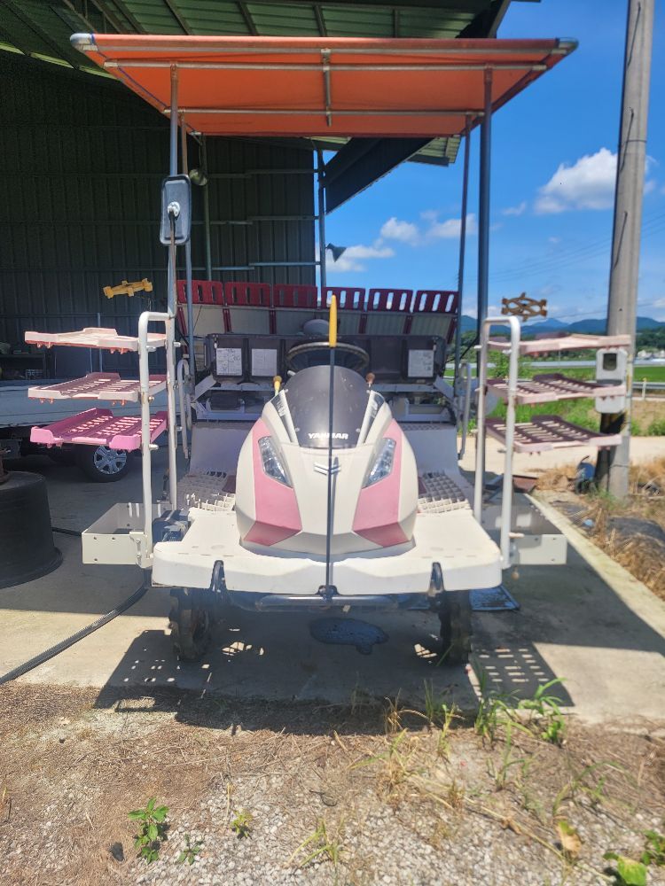 Yanmar Rice transplanter YR6DA (6Rows)