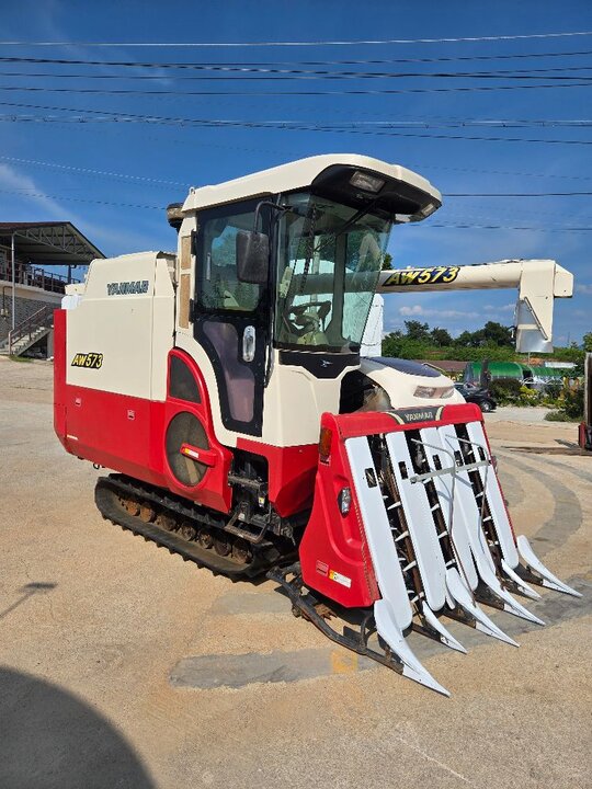 Yanmar Combine Harvester AW573-C (5Rows)