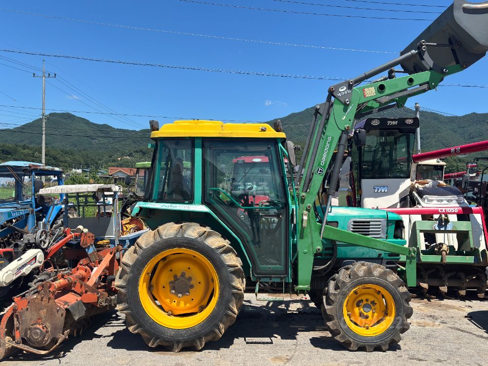 Daedong Tractor D450 (45hp)