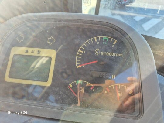TYM 콤바인 CF690G (6조식)