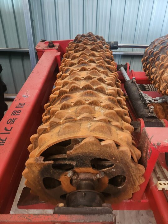 ALMEKS/터키 진압기 DM450 앞좌측면