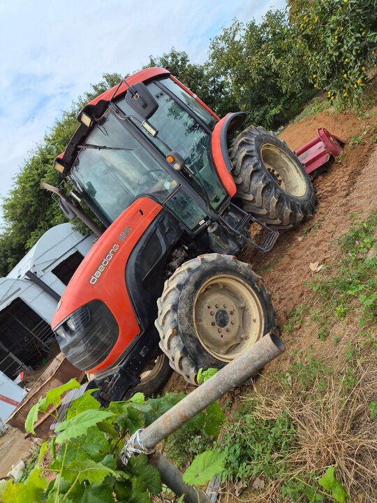 Daedong Tractor D702 (70hp)