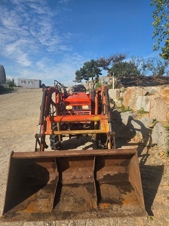 Daedong Tractor L3301 (33hp)
