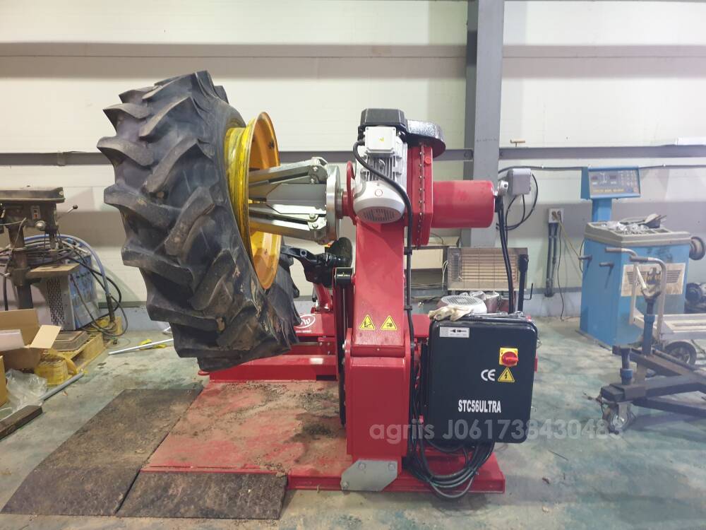 대형타이어탈착기 대형타이어탈착기 56인치 STC56ULTRA