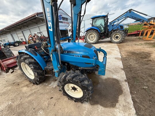 LS 트랙터 R53 (53마력)