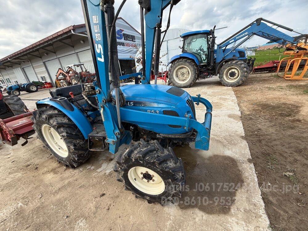 LS 트랙터 R53 (53마력)