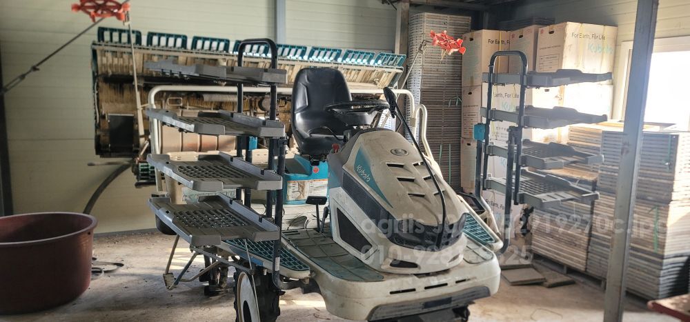 Kubota Rice transplanter KEP8DF (8Rows)