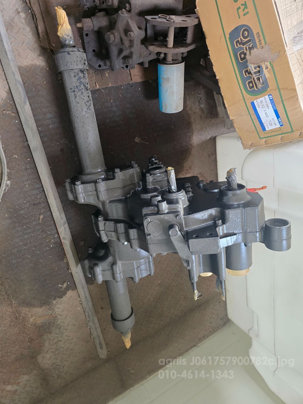 국제 콤바인 6조 유압밋션 ()