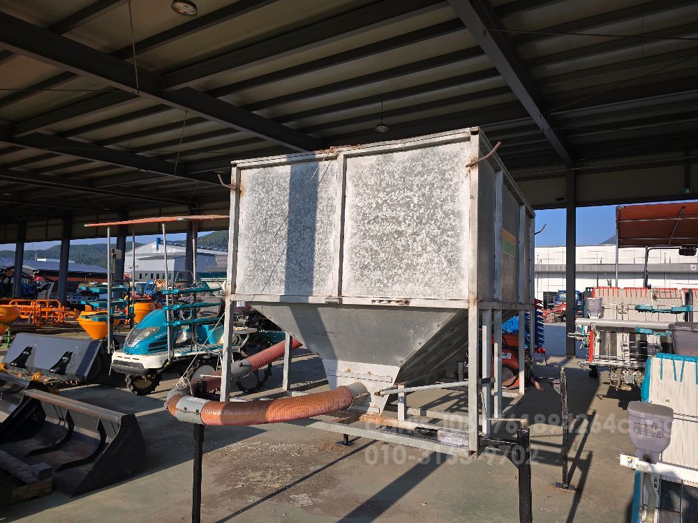 하나농업기계 곡물탱크  곡물탱크 