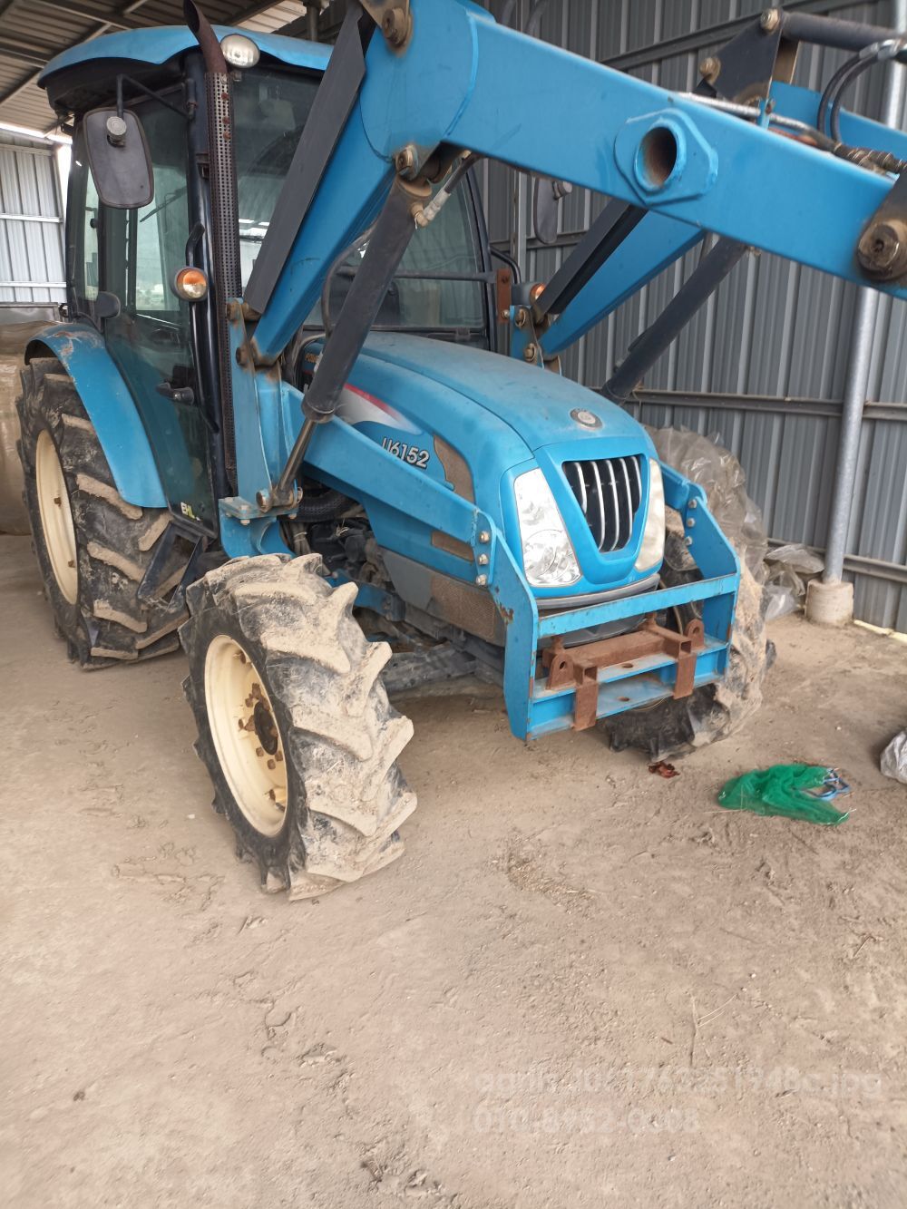 LS Tractor U6152 (52hp)