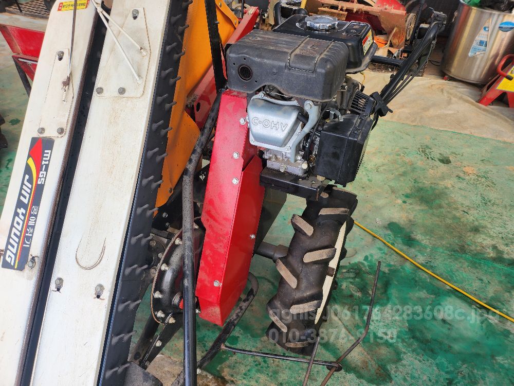 진영테크  콩수확기 M1G5