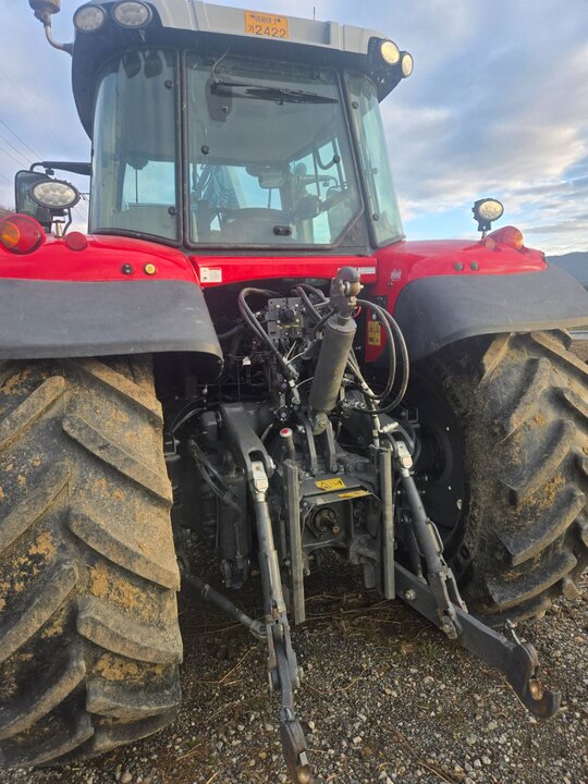 아세아 트랙터 MF6714S (140마력) 앞좌측면