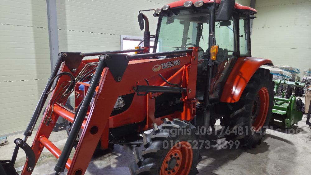 Kubota Tractor MZ763 (76hp)