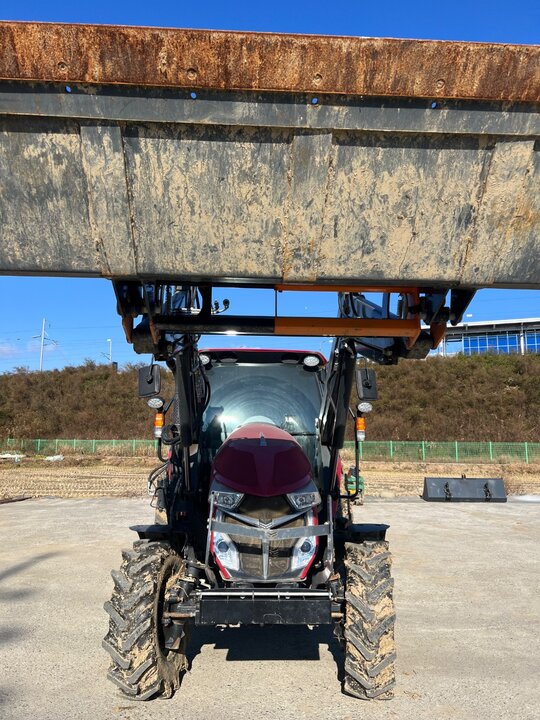 Yanmar Tractor YT470 (70hp)