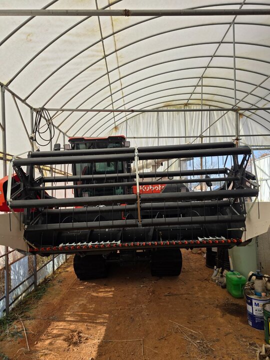 구보다 콤바인 SRH1400 (보통형) 앞좌측면