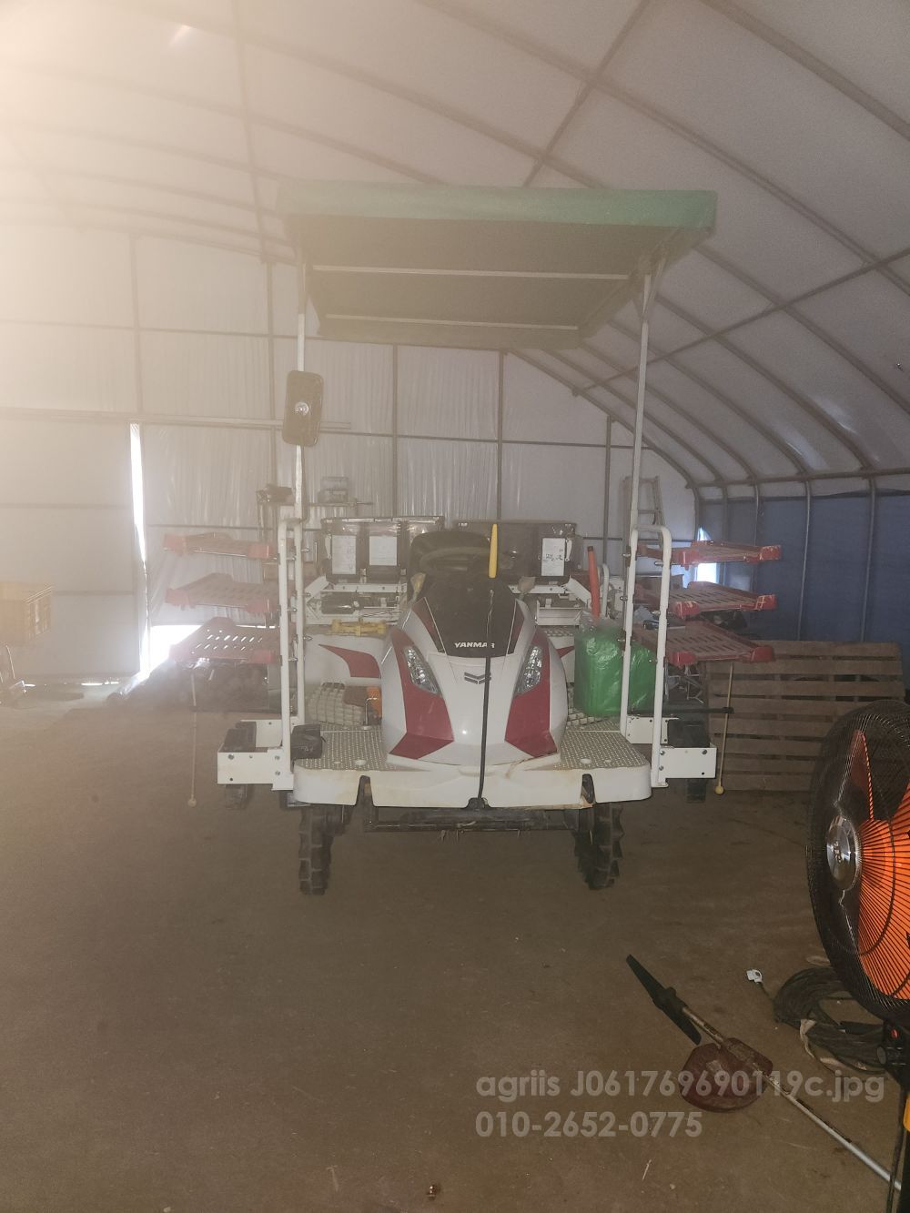 Yanmar Rice transplanter YR6DA (6Rows)
