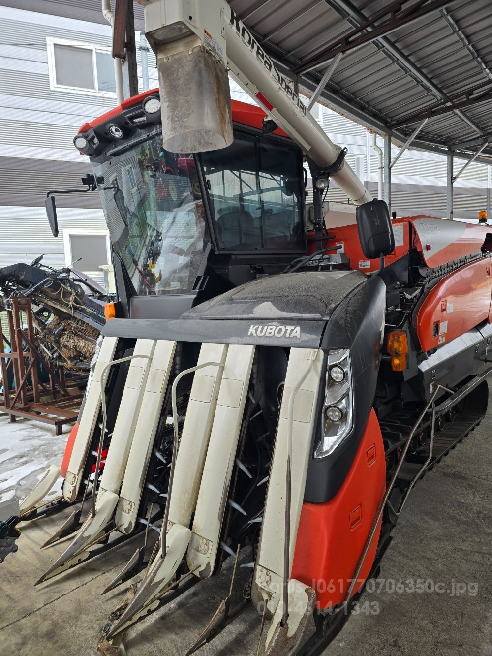 Kubota Combine Harvester ZR6130 (6Rows)