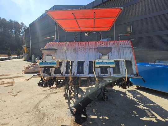 구보다 이앙기 KNW8SFS-GS (8조식)