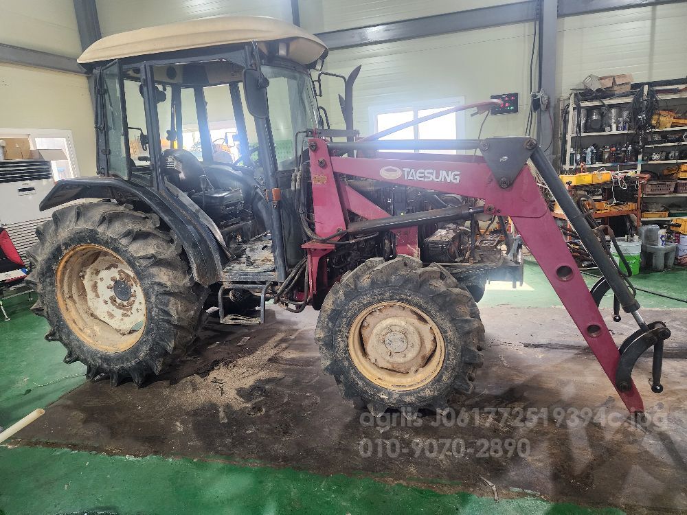 TYM 트랙터 T552 (55마력)