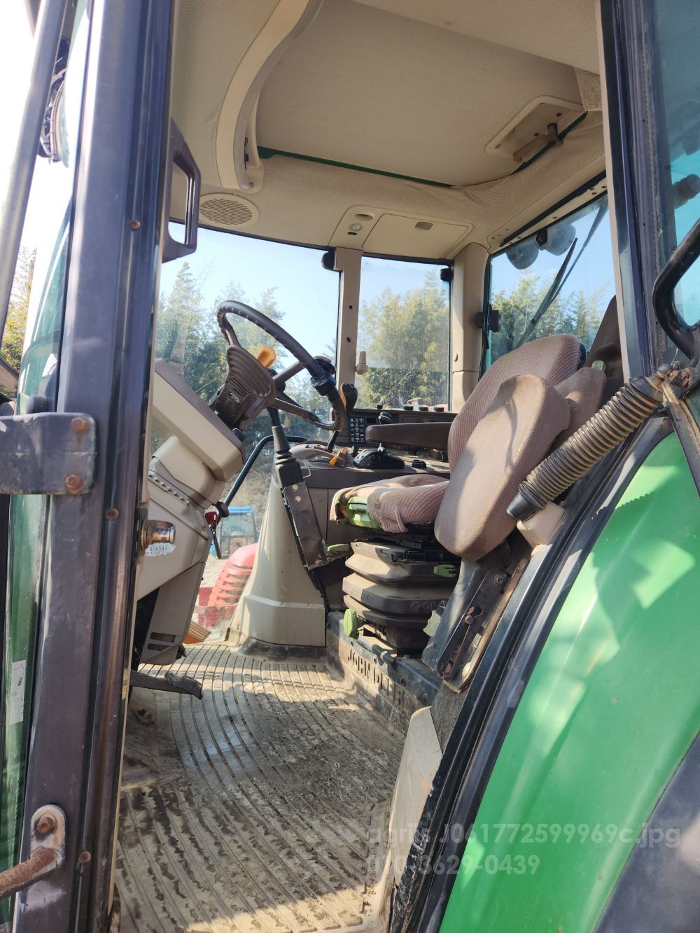 존디어 트랙터 6520 (110마력)