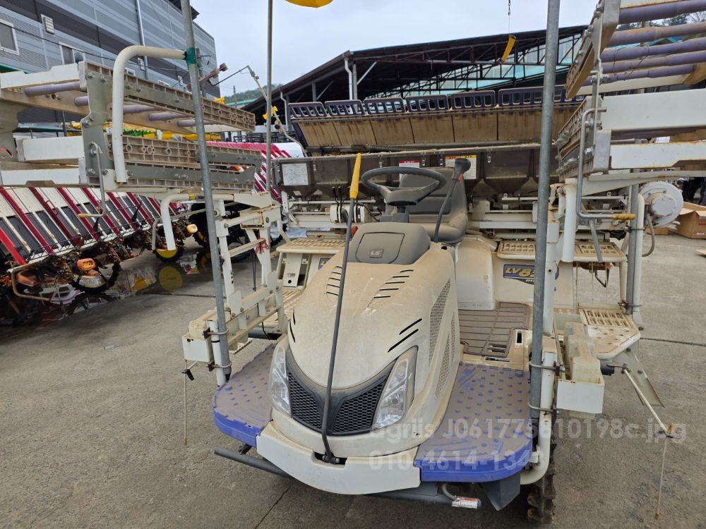 LS 이앙기 LV83DR (8조식)