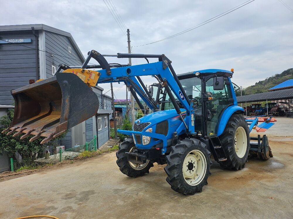 LS 트랙터 MT5.68 (68.9마력)