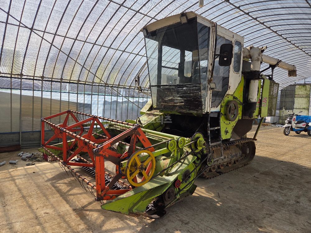 아세아 콤바인 크라스 (보통형) 뒤우측면