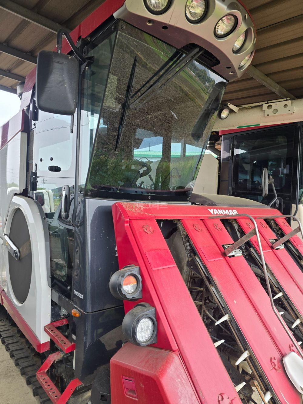 얀마 콤바인 YH6115 (6조식)