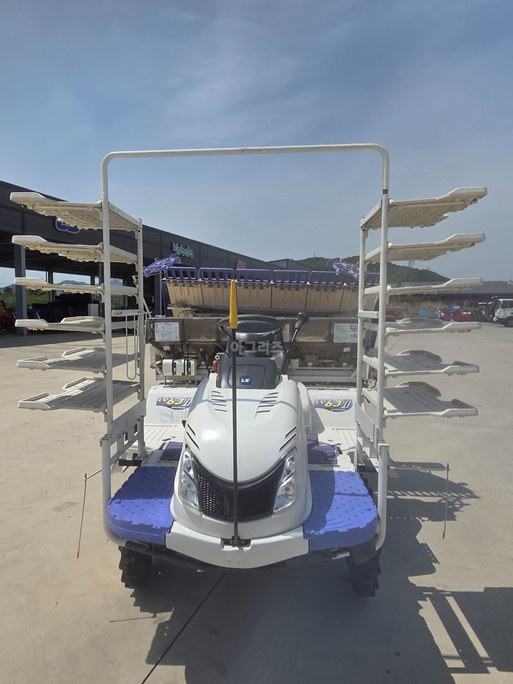 LS 이앙기 LV63D (6조식)