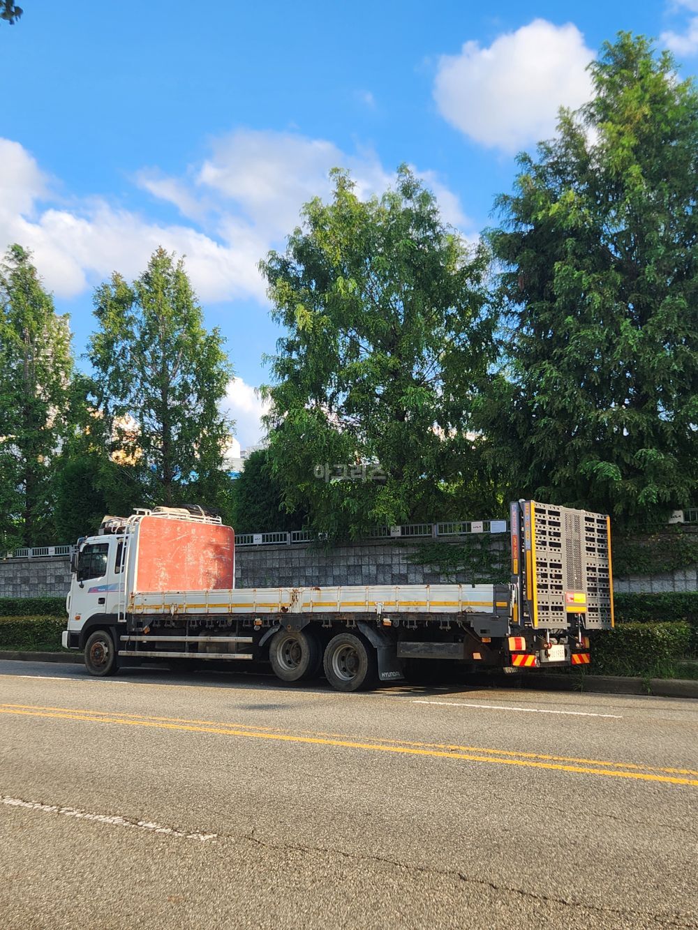 현대 메가 4.5톤 7.4 자동사다리 4.5톤 7.4 자동사다리