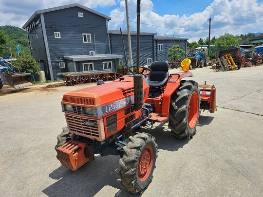 대동 트랙터 L2601 (26마력)