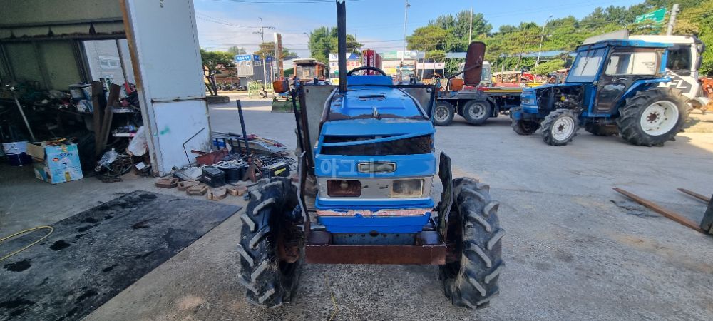 TYM Tractor TA4040 (41hp)