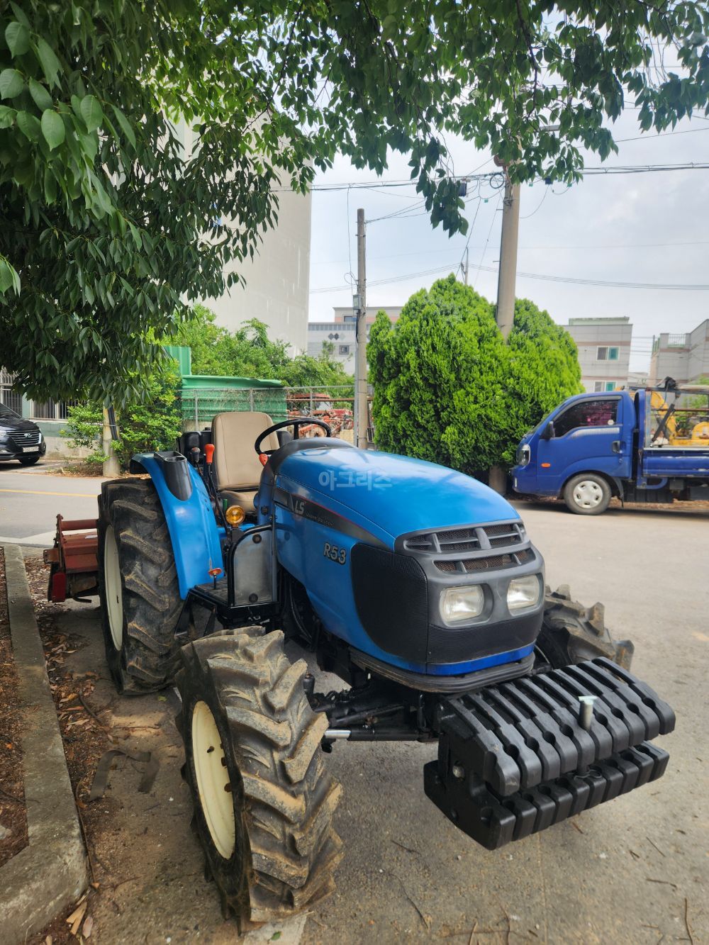 LS 트랙터 R48 (48마력)