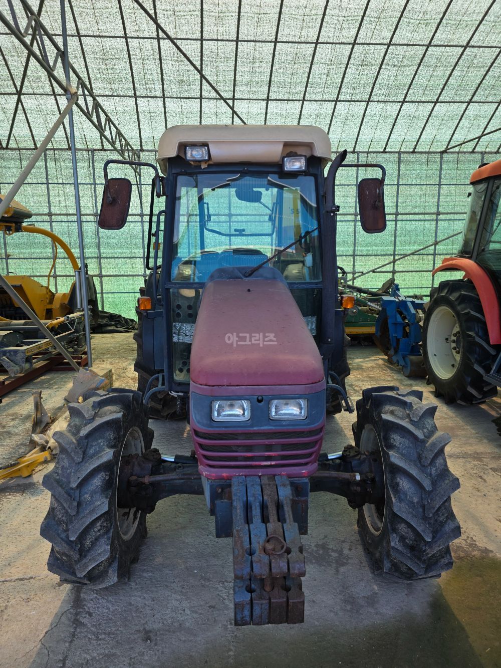 TYM 트랙터 T550 (55마력)