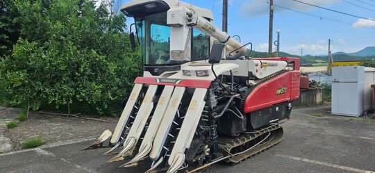 Yanmar Combine Harvester AW573-C (5Rows)