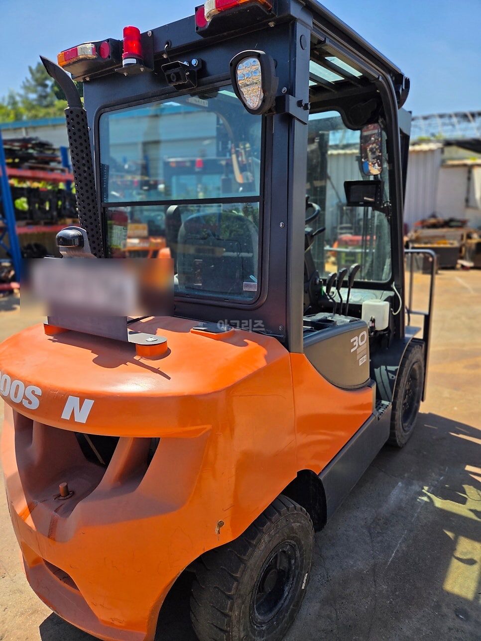 Doosan Forklift D30 자동발 